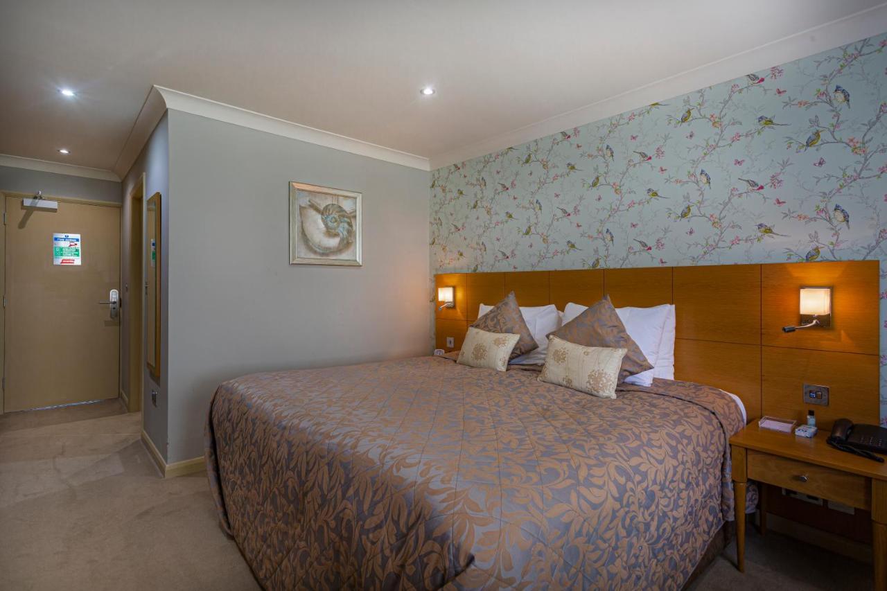 Hotel The Pheasant Hotel, Holt, Norfolk 4*